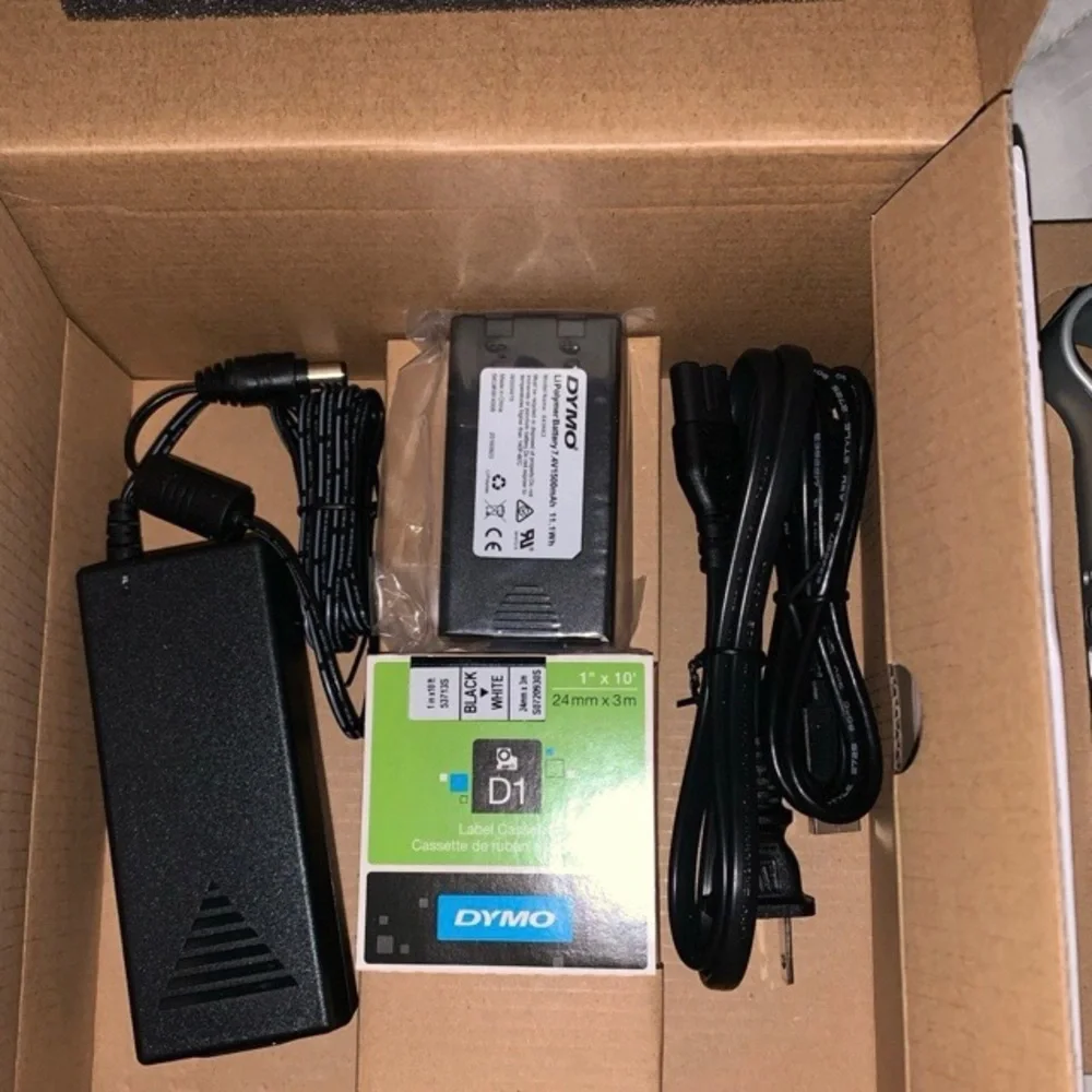 Dymo Mobile Labeler - Picture 11 of 11